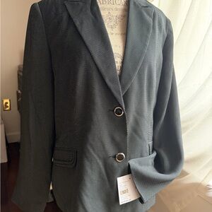 Sag Harbor suite Blazer & Pants Size L (12-14 )